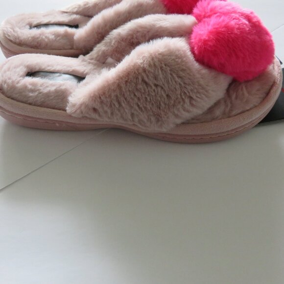 Marilyn Monroe Fuzzy Slipper Pink Heart Memory Foam Slides Flip Flops - Picture 4 of 6